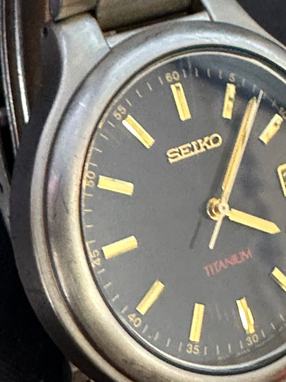 Seiko Titanium Quartz Analog Men's Watch - 7N42-8109-A0