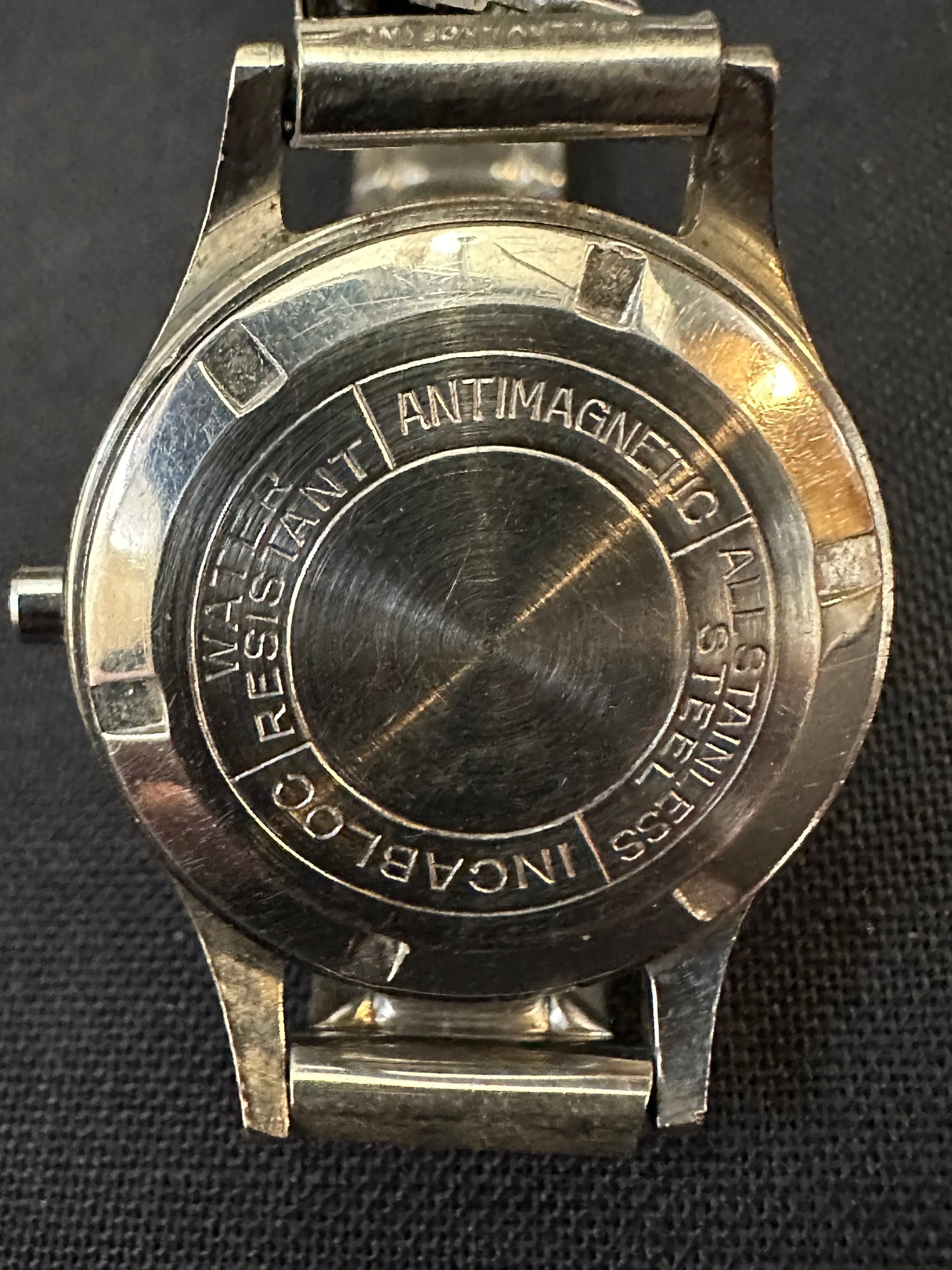 Dumont 17 Jewel Vintage Ladies Watch - Incabloc AntiMagnetic Back