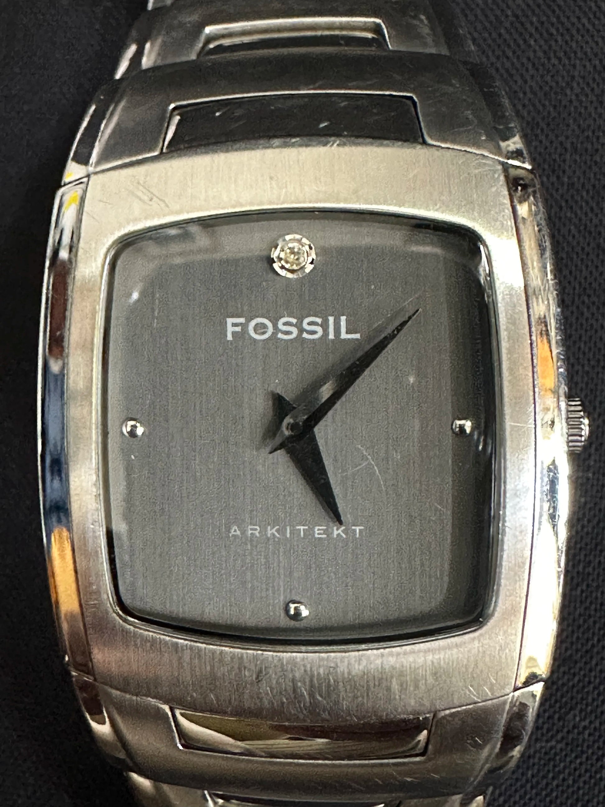 Fossil Arkitext Silver Stainless Steel FS-3001 - Close Up