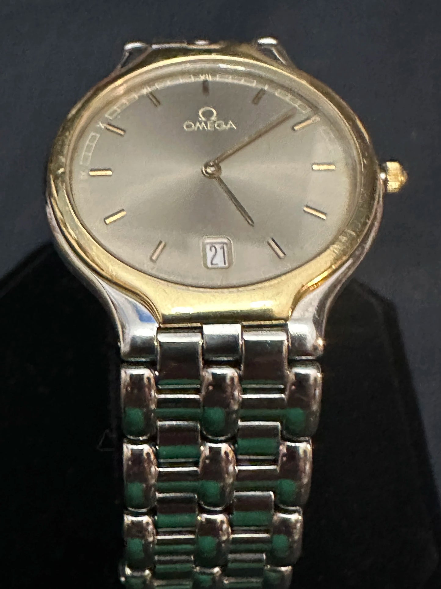 14K Bezel OMEGA De Ville Gray Unisex Adult Watch 196.0316