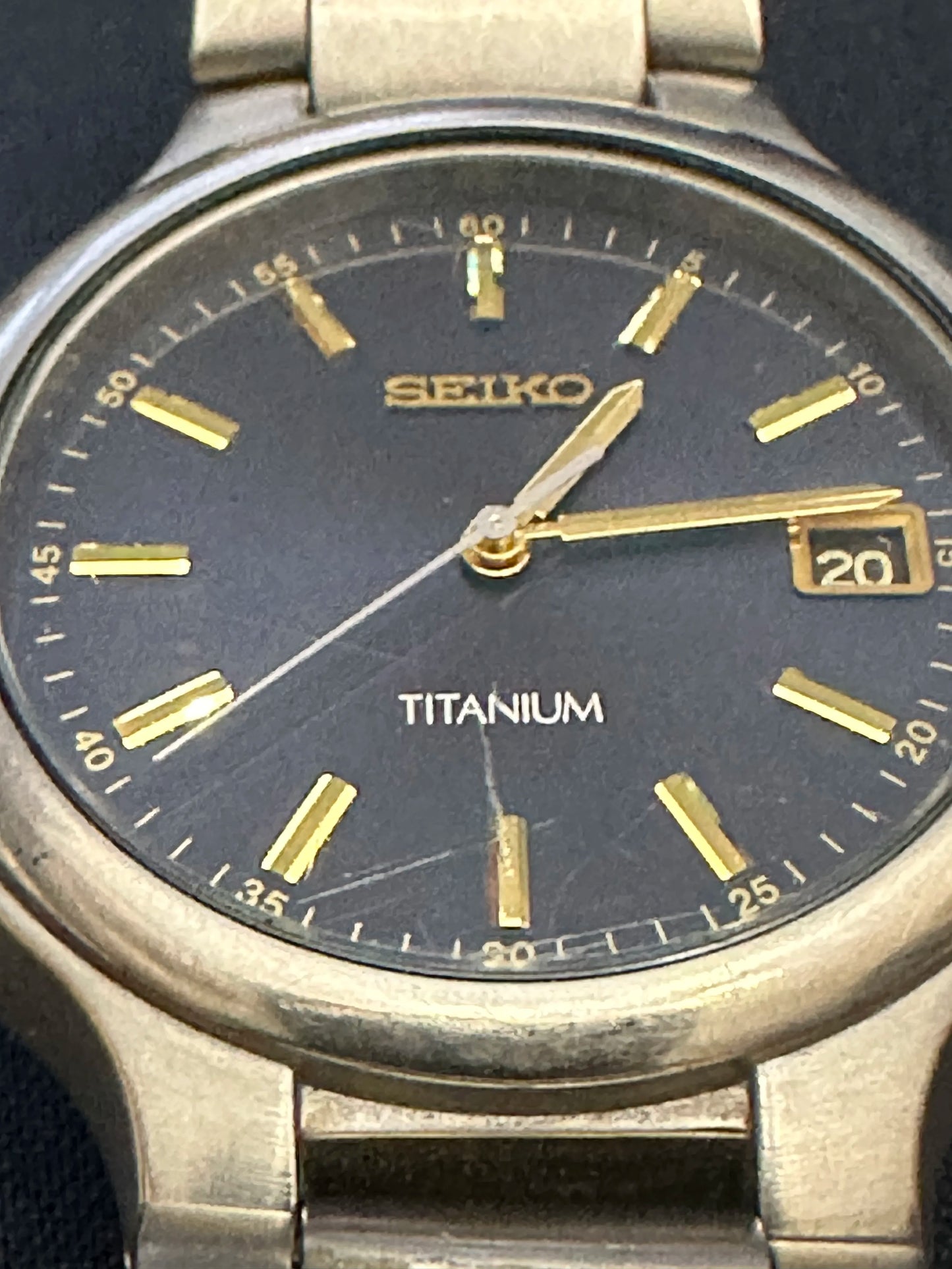 Seiko Titanium Quartz Analog Watch 7n42-8109 Battery